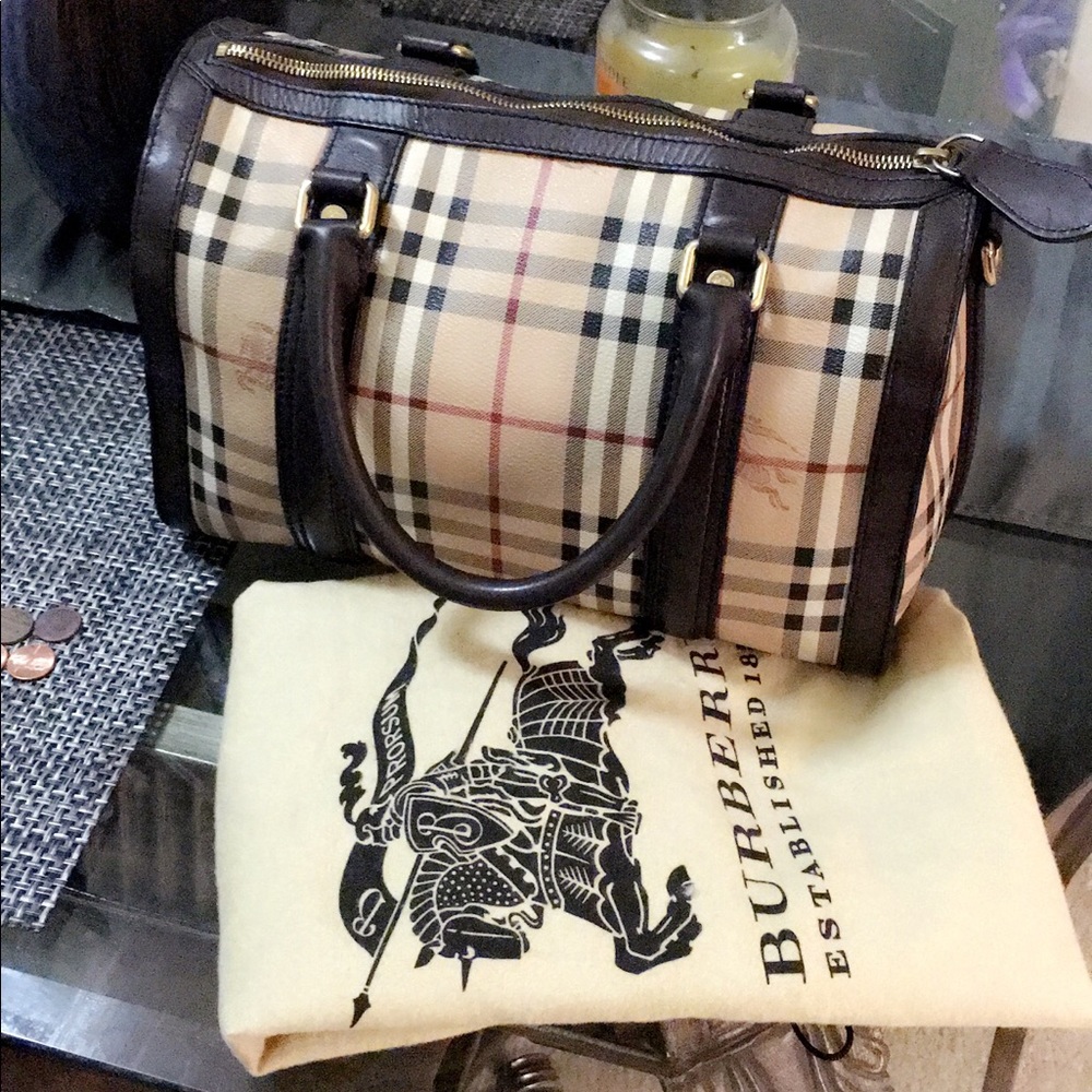 Burberry bag - Picture 6 of 8